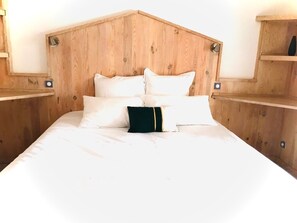 Double Room | Desk, soundproofing, WiFi, bed sheets - L'Auberge Camarguaise (Saintes-Maries-de-la-Mer)