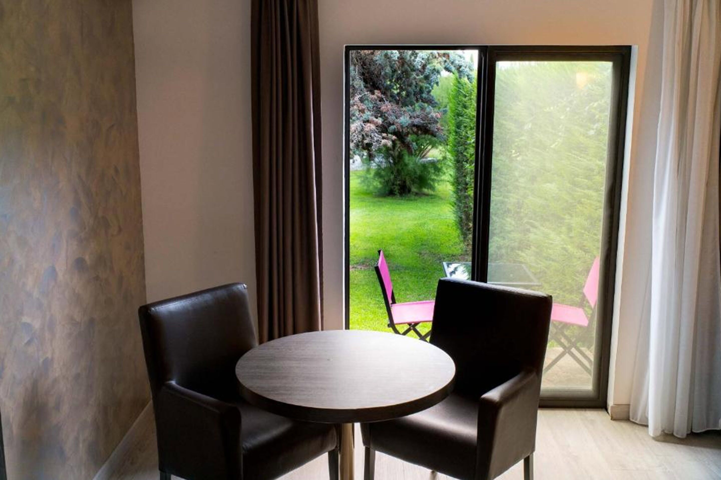 comfort double room | premium bedding, minibar, in-room safe, desk