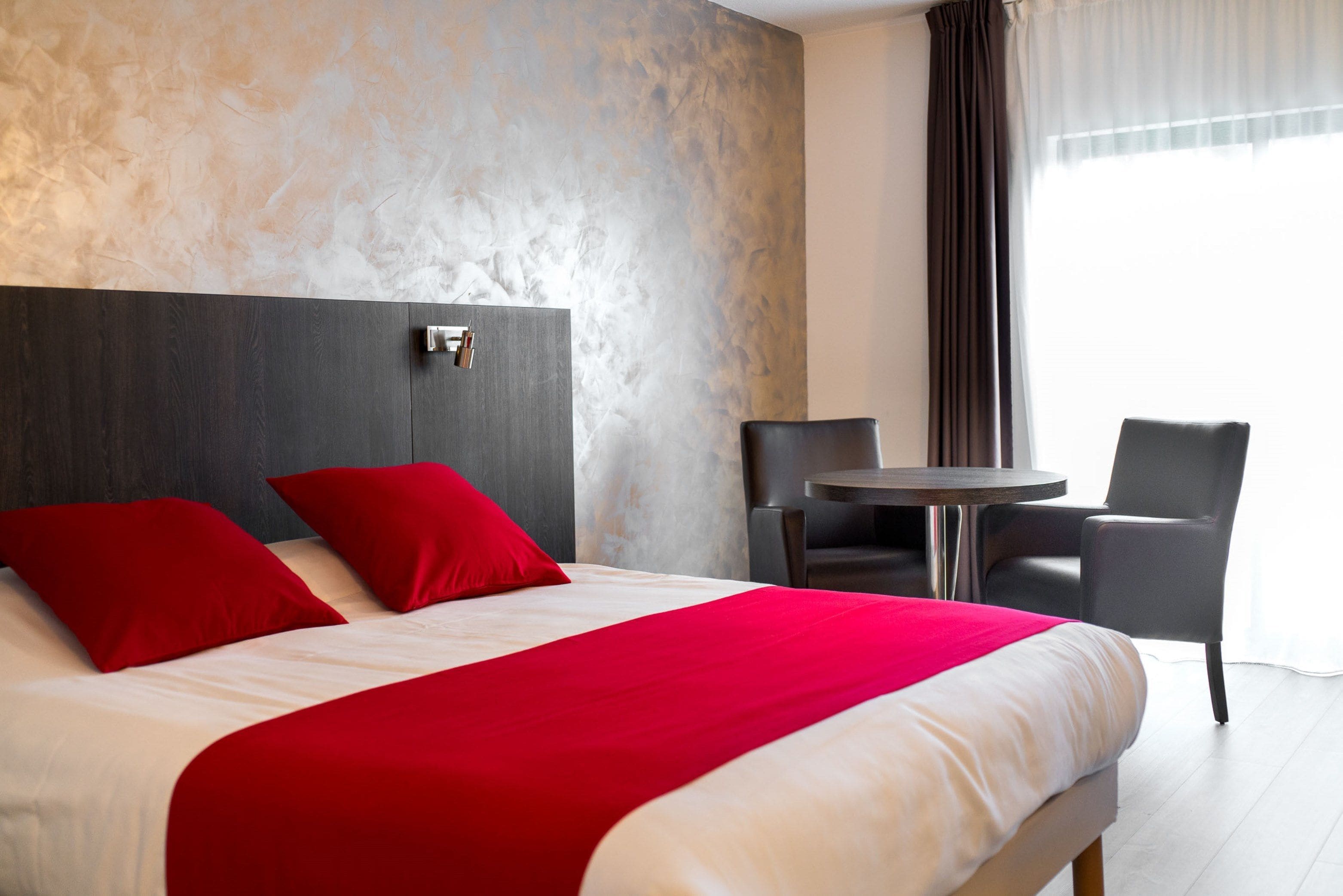 comfort double room | premium bedding, minibar, in-room safe, desk