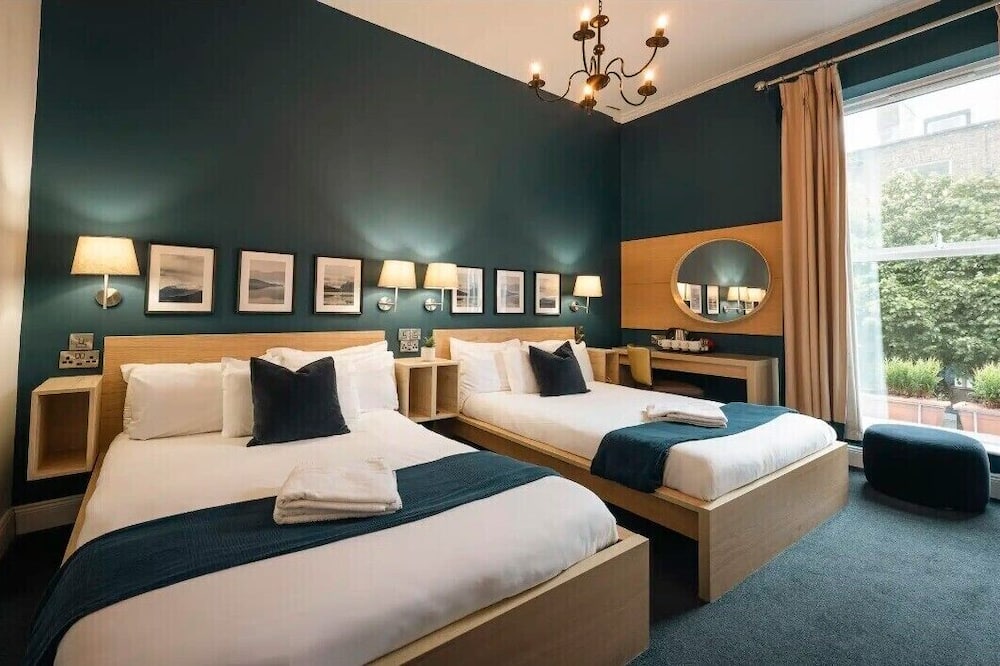 Celtic Lodge Guesthouse - Restaurant & Bar