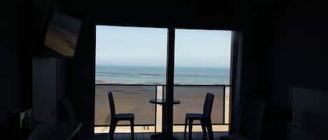 Chambre double, balcon, vue sur la mer | Balcon