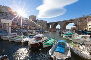 Lake - Europe Hotel (Marseille)