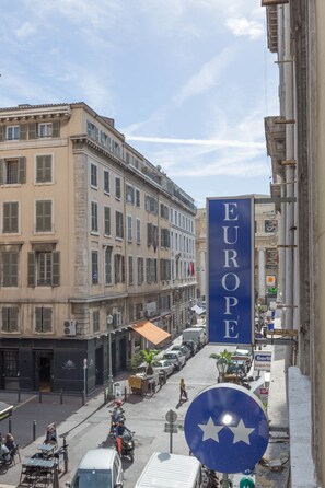 Balcony - Europe Hotel (Marseille)