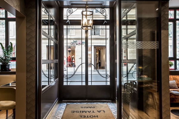 Entrée de l’hébergement