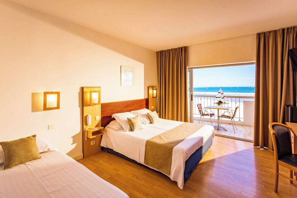 Foto - Hôtel Restaurant Splendid Camargue