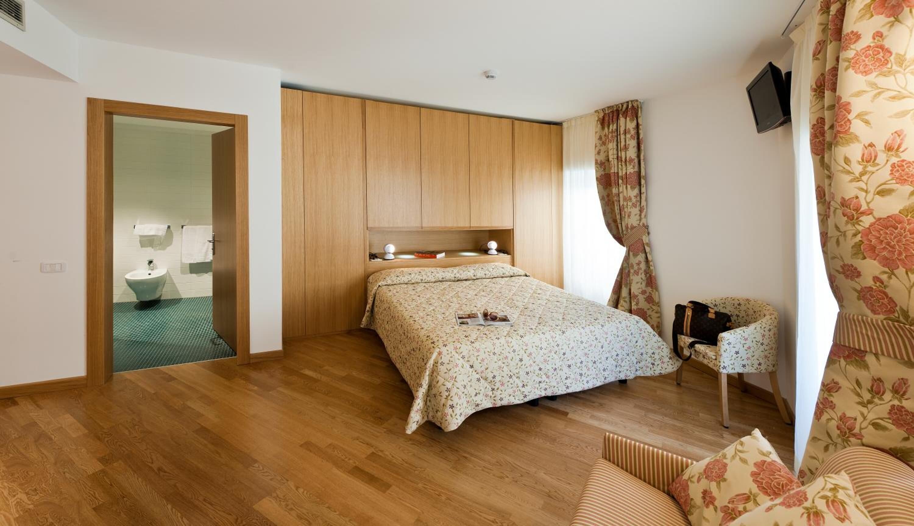 in-room safe, individually furnished, desk, rollaway beds