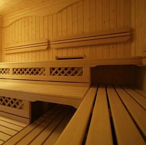 Sauna, body treatments, body wraps, body scrubs, facials