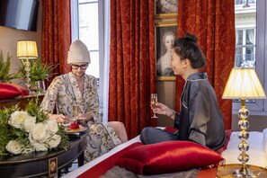 Executive Double or Twin Room | Bathroom | Free toiletries, hair dryer, bathrobes, towels - Hotel de Seine (Paris)