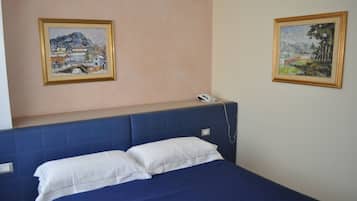 Minibar, in-room safe, desk, cribs/infant beds