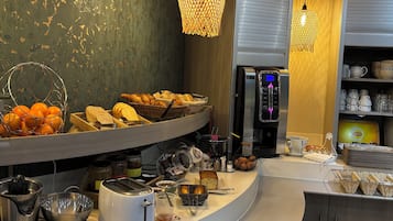 Chambre Confort | Literie de qualité supérieure, bureau, chambres insonorisées