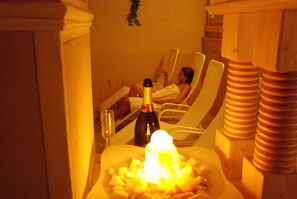 Sauna, Turkish bath/hammam