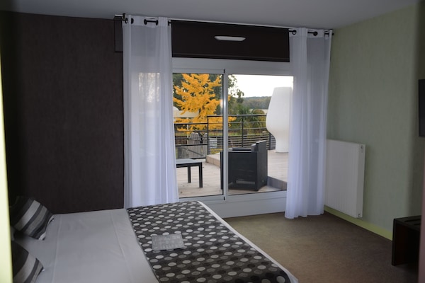 Habitació doble Comfort | Decoració individual, mobiliari individual i escriptori
