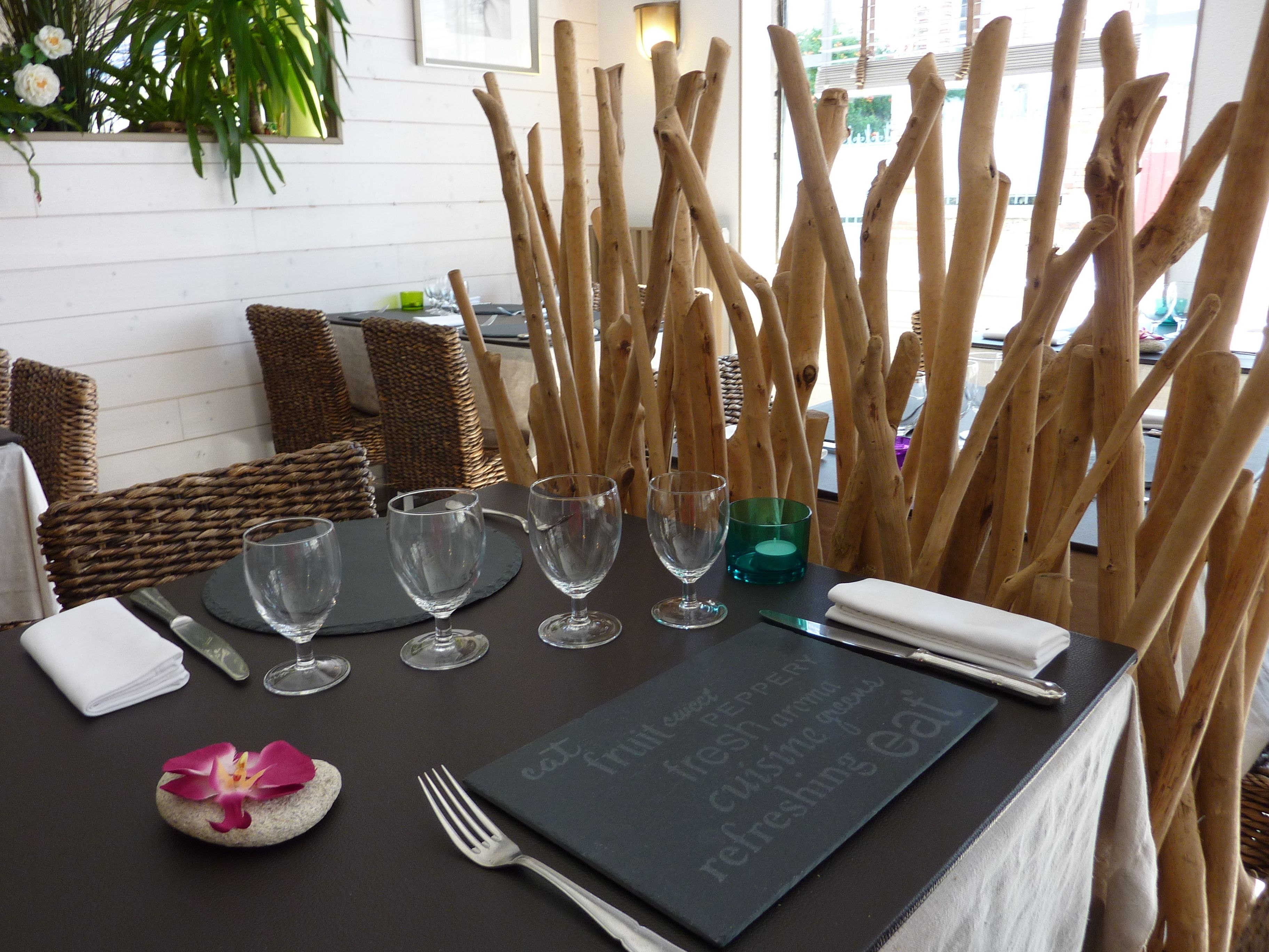 lunch and dinner served, french cuisine