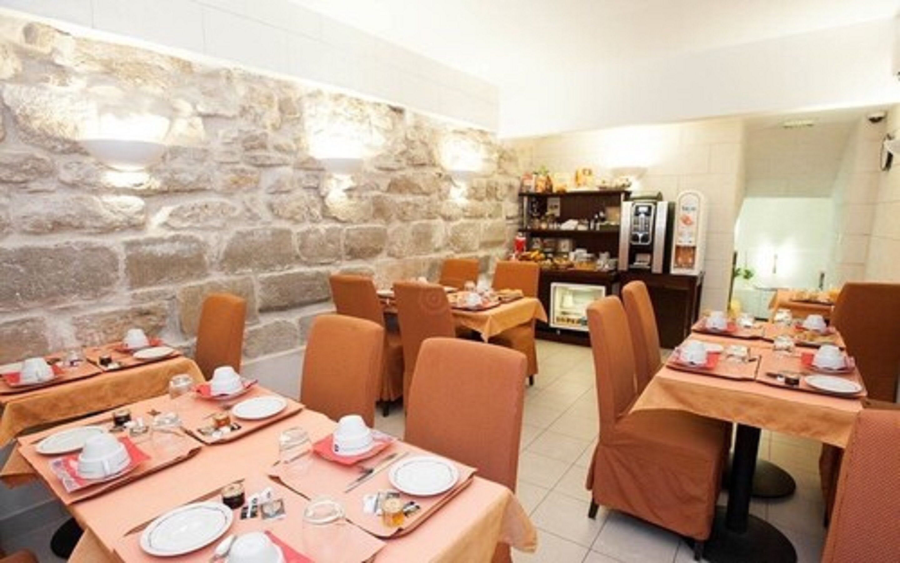 daily buffet breakfast (eur 15 per person)