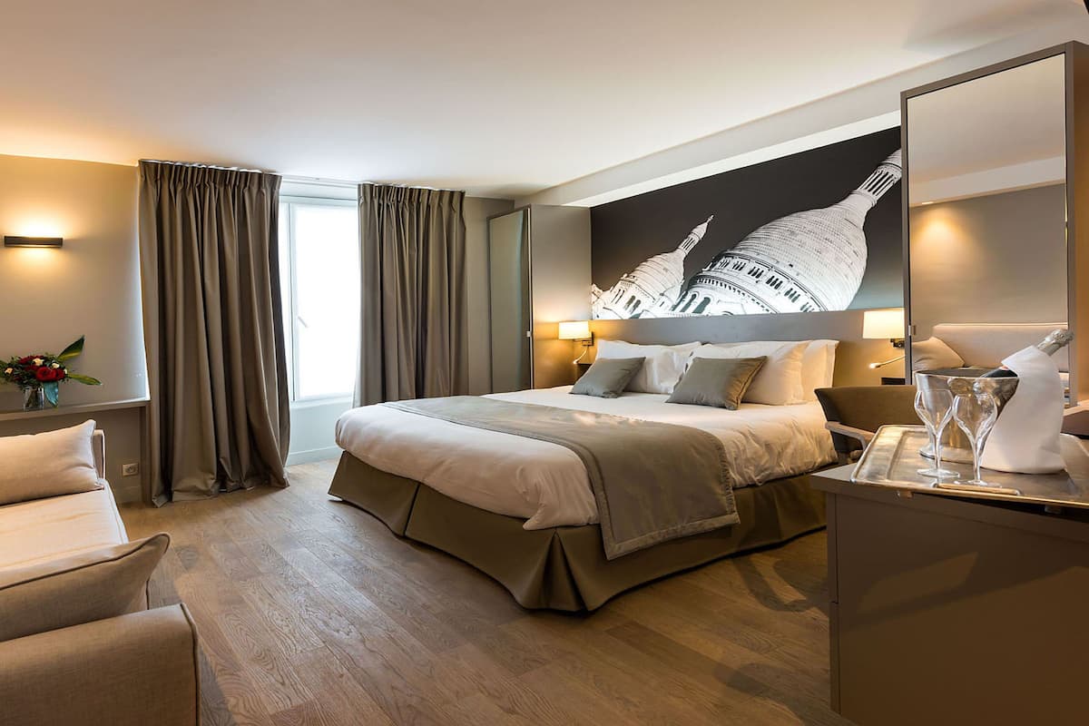 Literie de qualité supérieure, minibar, coffres-forts dans les chambres