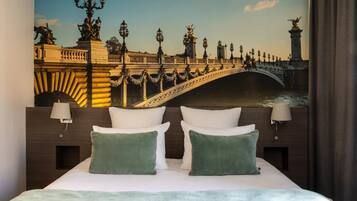 Executive Double Room | Premium bedding, minibar, in-room safe, individually decorated