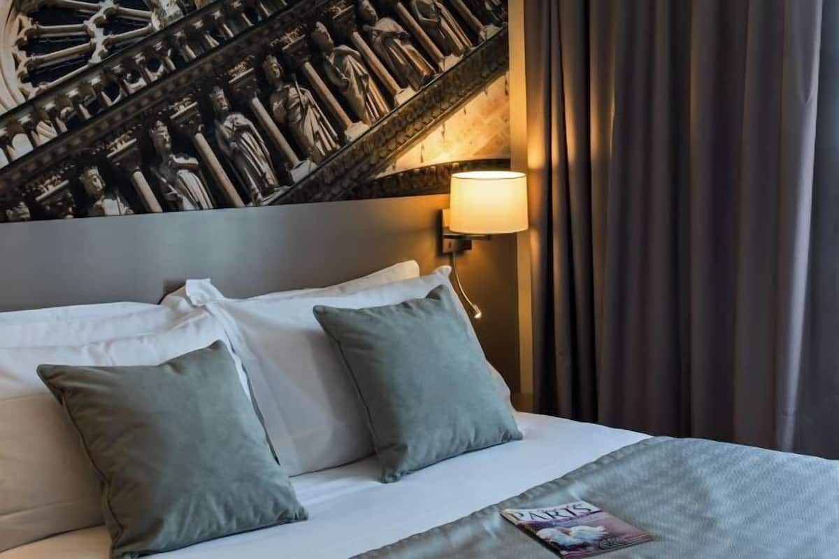 Literie de qualité supérieure, minibar, coffres-forts dans les chambres
