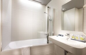 Gratis toiletartikler, hårtørrer, håndklæder