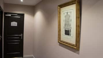 DĂ©tail de lâintĂ©rieur