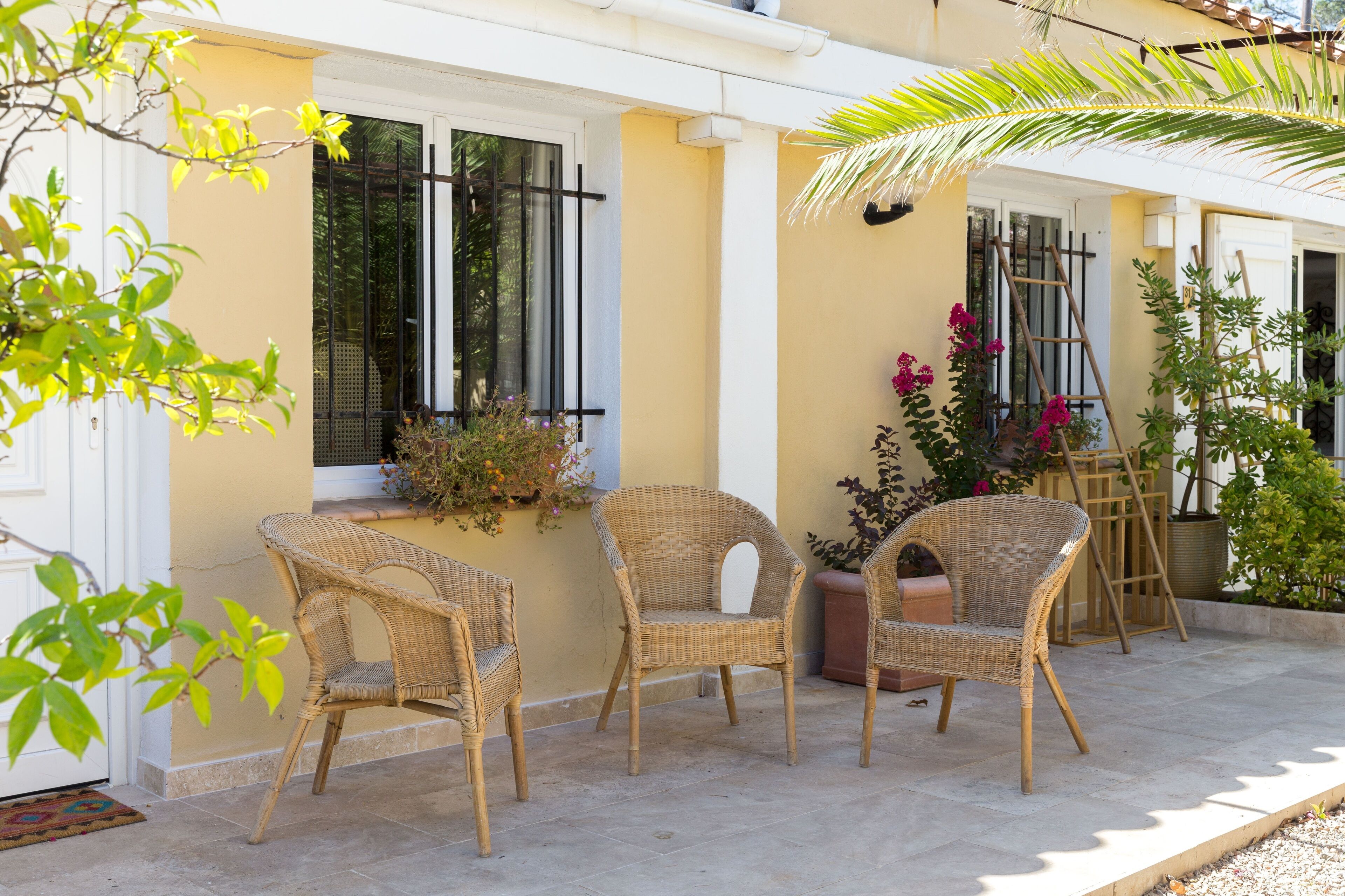 triple room, garden view | terrace/patio
