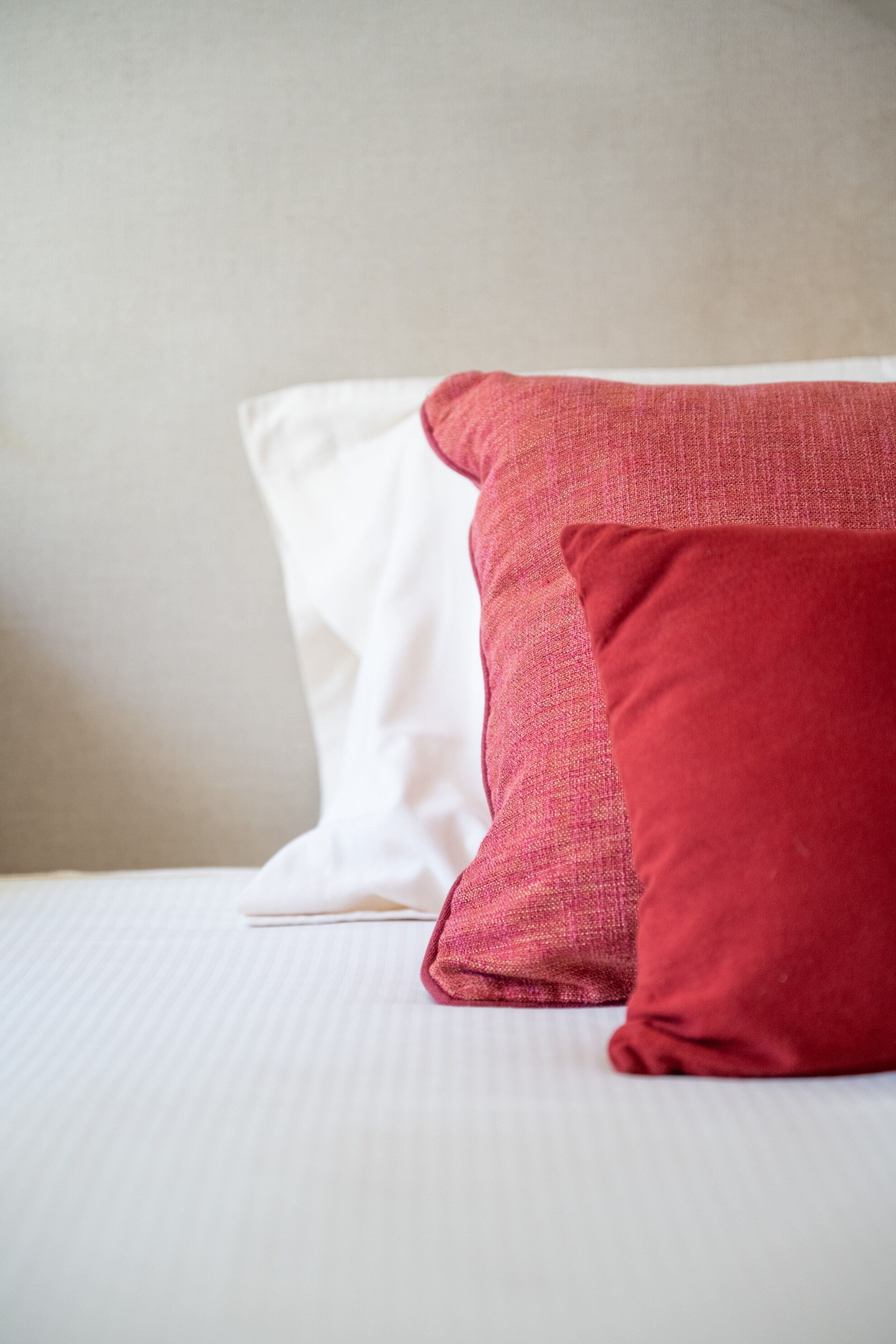 superior double or twin room | 1 bedroom, premium bedding, minibar, in-room safe