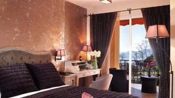 Deluxe Quadruple Room | Terrace/patio