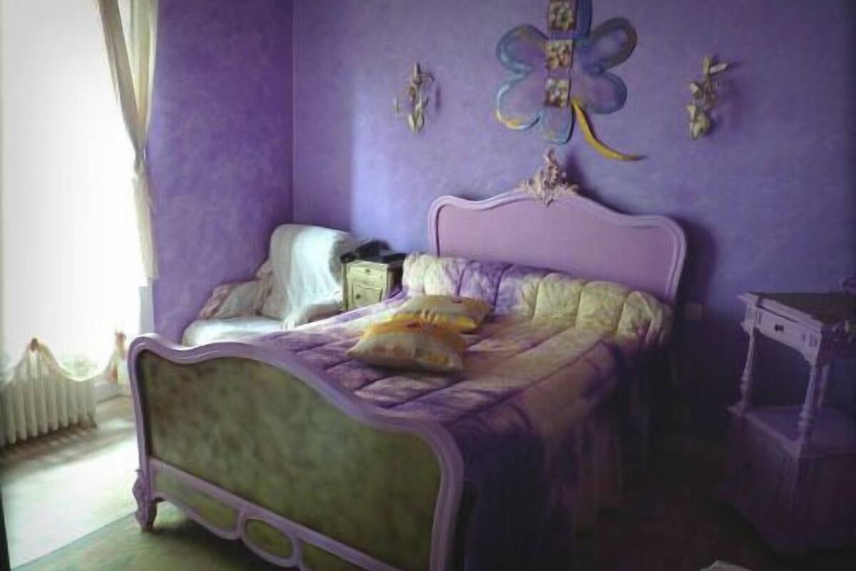 Double Room, Bathtub