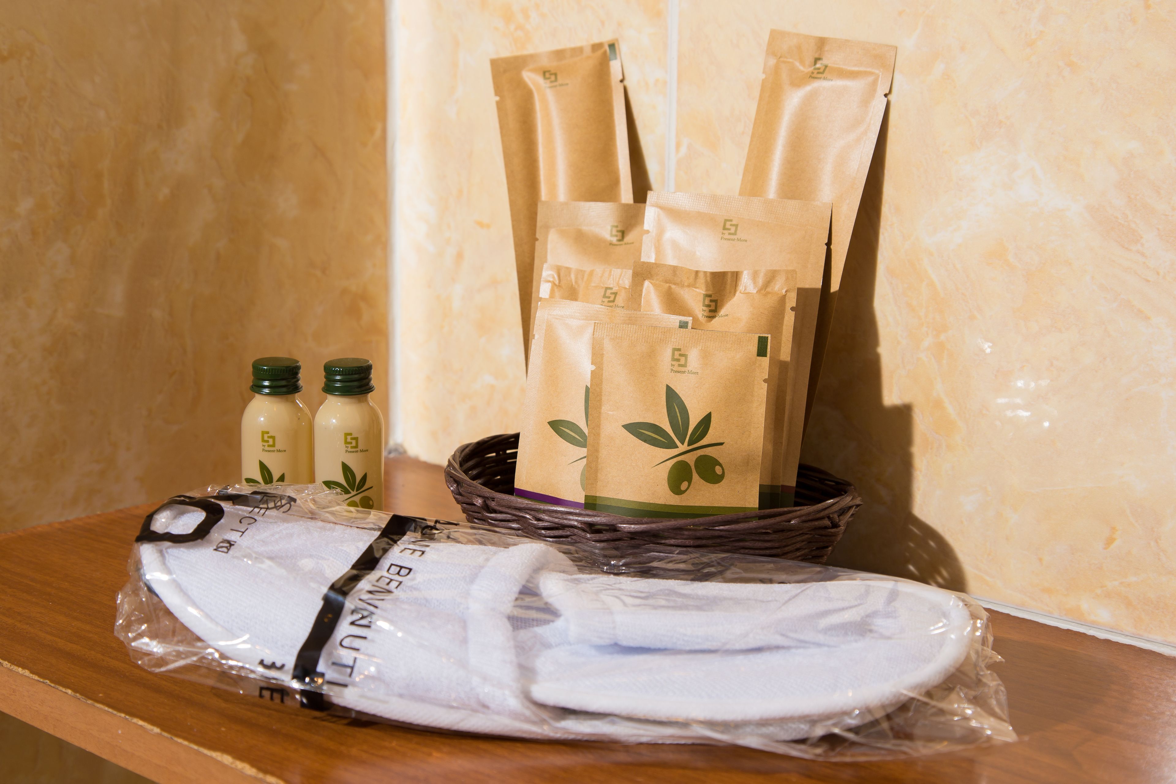 double room | minibar, in-room safe, desk, soundproofing