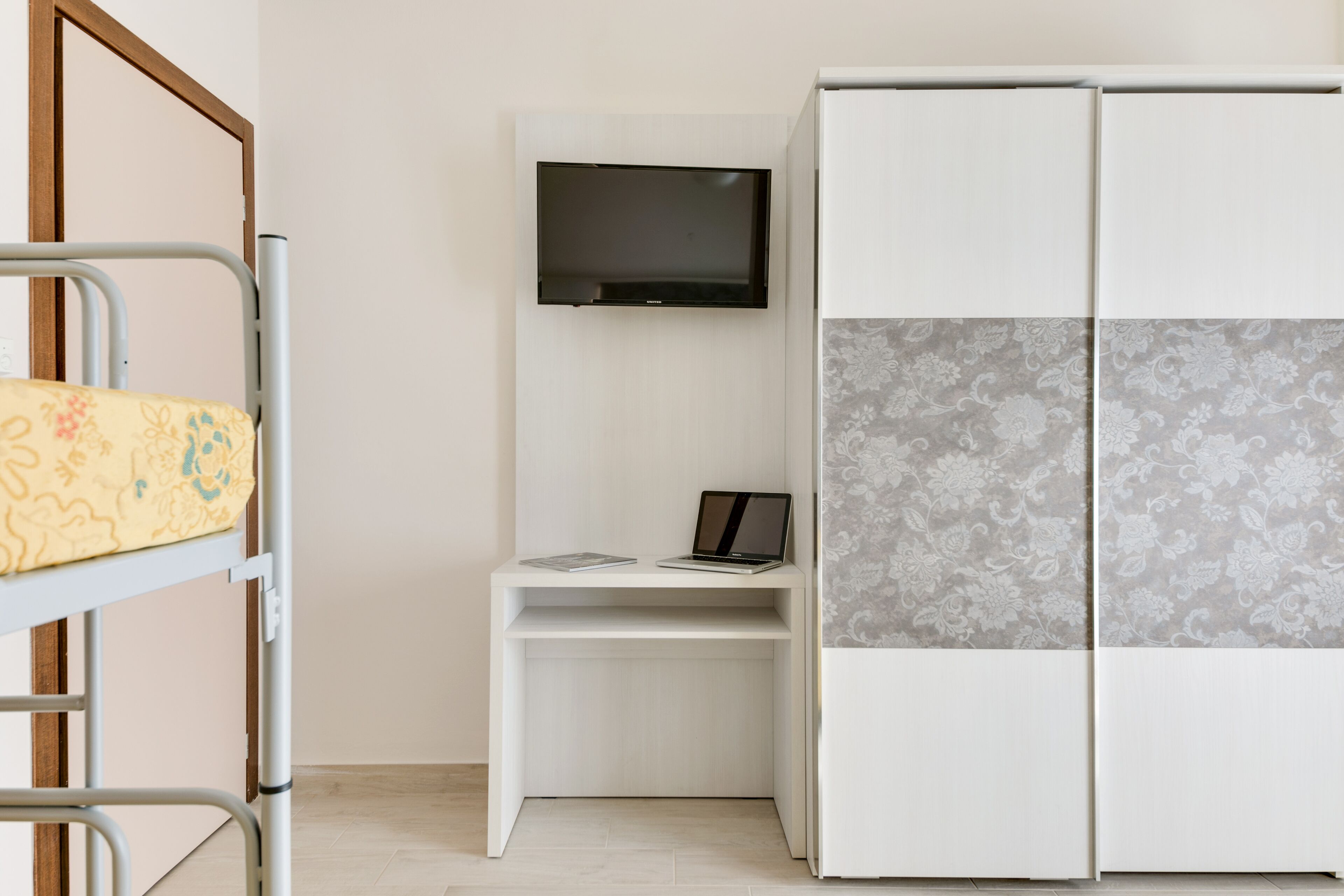 triple room | in-room safe, desk, cots/infant beds, rollaway beds