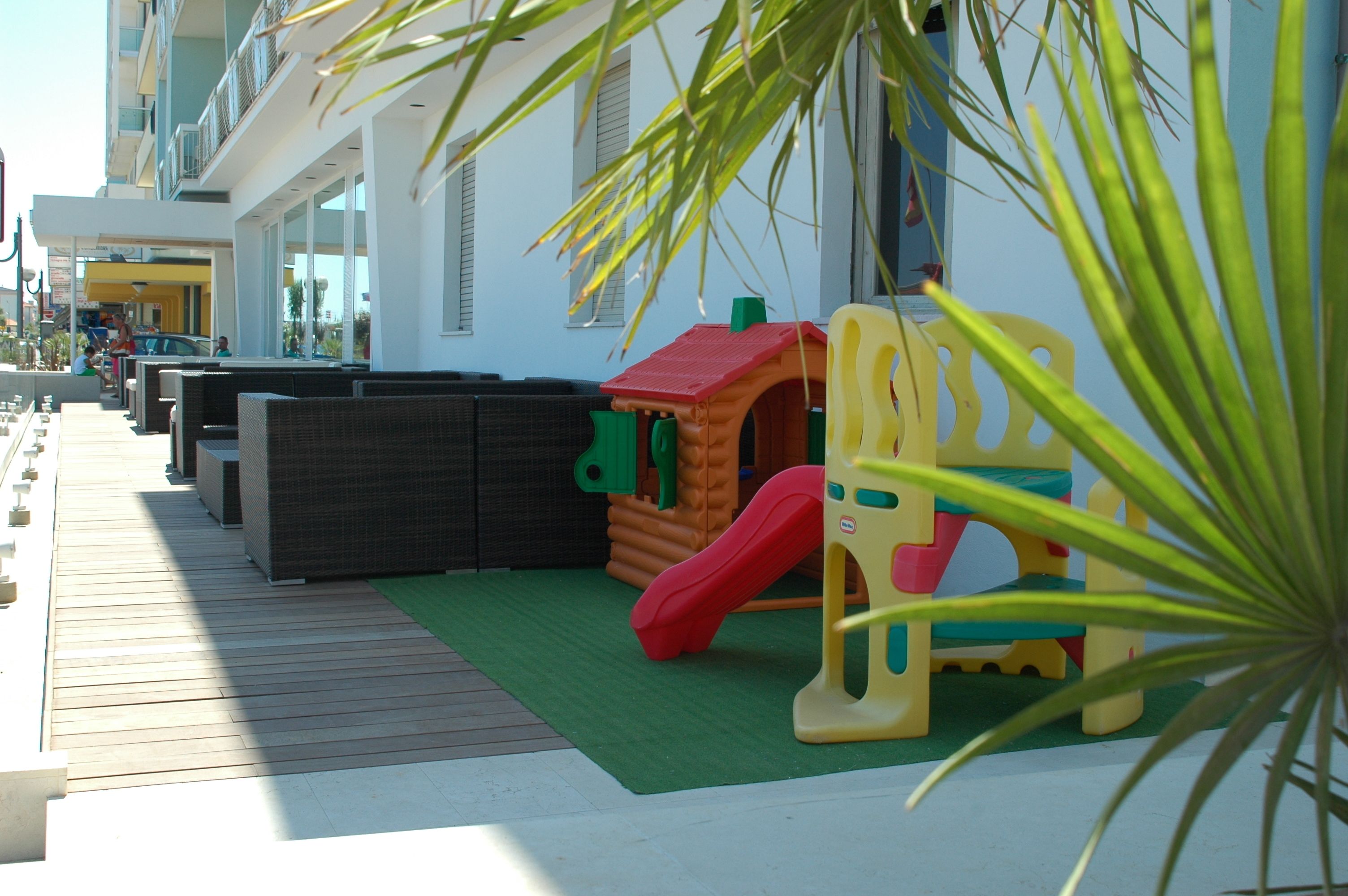 children’s play area – outdoor