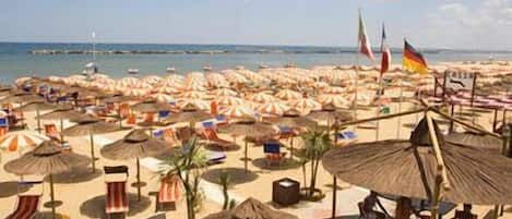 Plage privée, serviettes de plage