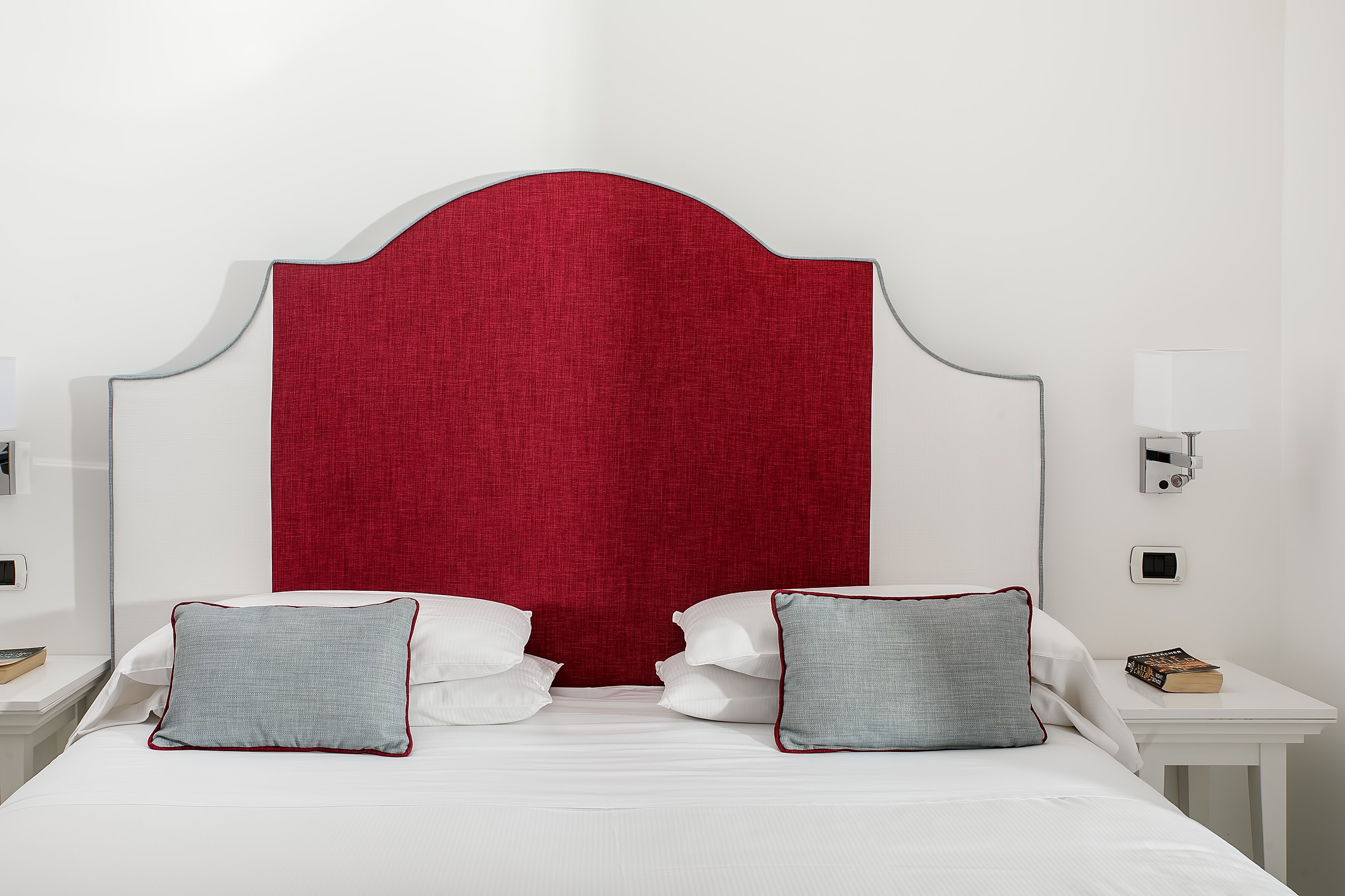 Ropa de cama de alta calidad y minibar 