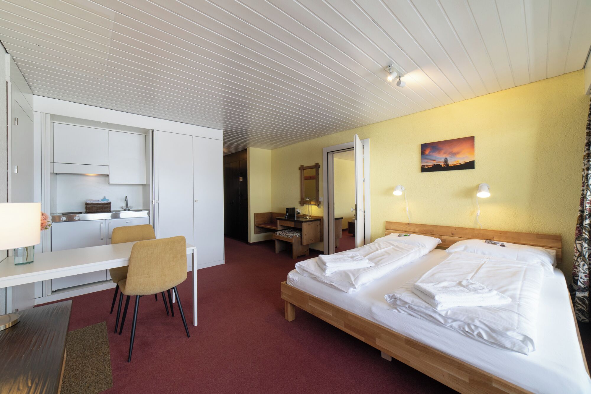Apartamento básico, 2 habitaciones (Lütispitz) | Ropa de cama hipoalergénica, edredones de plumas, caja fuerte