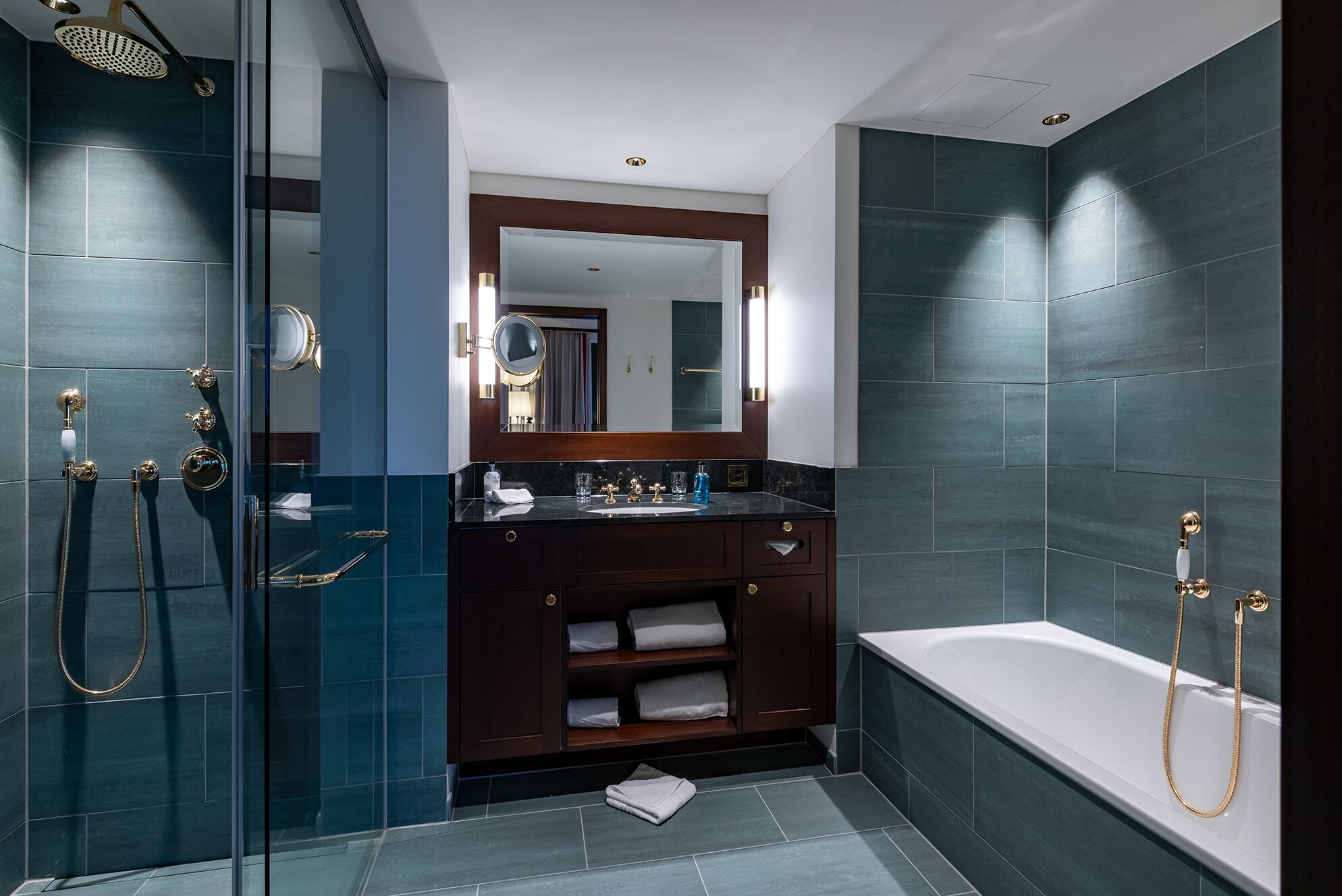 superior suite, lake view | bathroom | hair dryer, bathrobes, towels