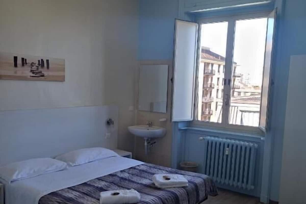 Værelse til 4 personer - fælles badeværelse | Egyptiske bomuldslagner, individuelt design, individuel indretning