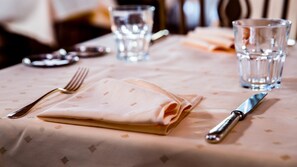 Breakfast and dinner served - Astoria (Leukerbad)
