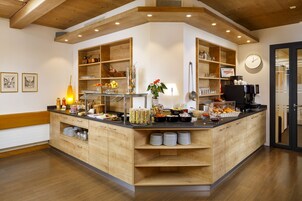 Desayuno buffet incluido todos los días 