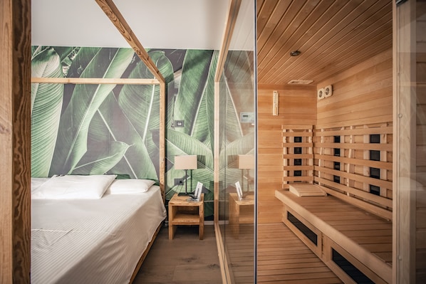 Camera Deluxe with Sauna