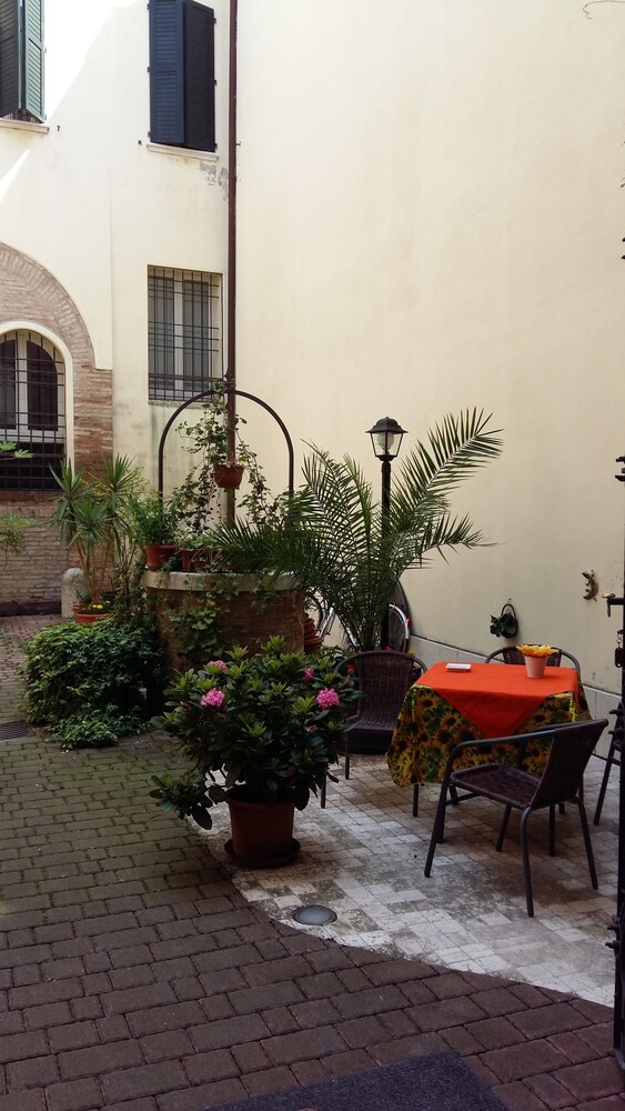 Hotel Corte Estense image