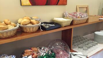 Free continental breakfast