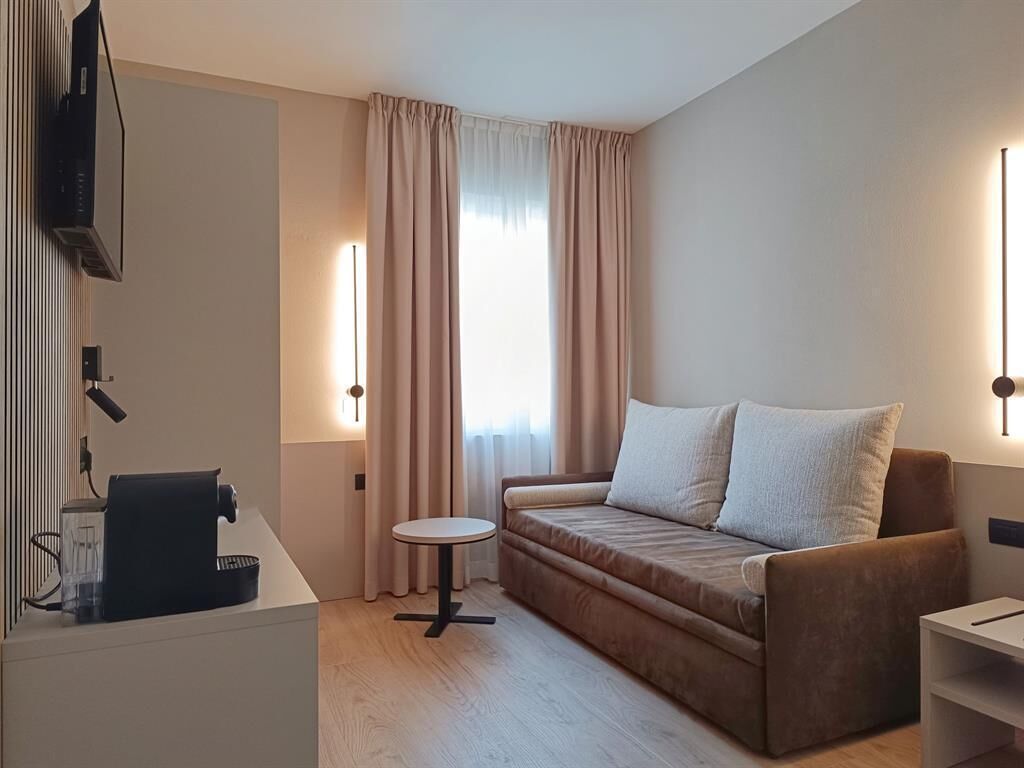 family triple room, balcony | in-room safe, desk, laptop workspace, free wifi