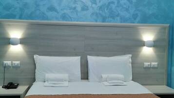 In-room safe, desk, blackout drapes, soundproofing