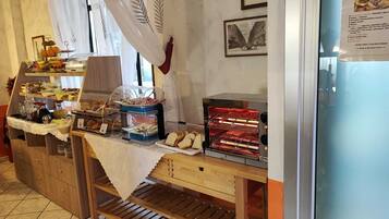 Daily continental breakfast for a fee