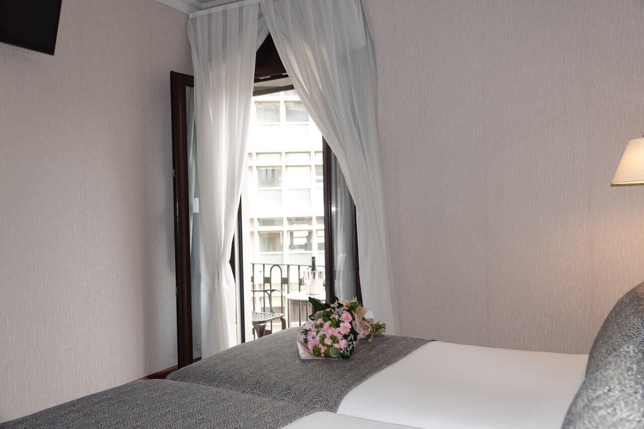 Superior Double Room (Le Patio) | Premium bedding, minibar, in-room safe, desk