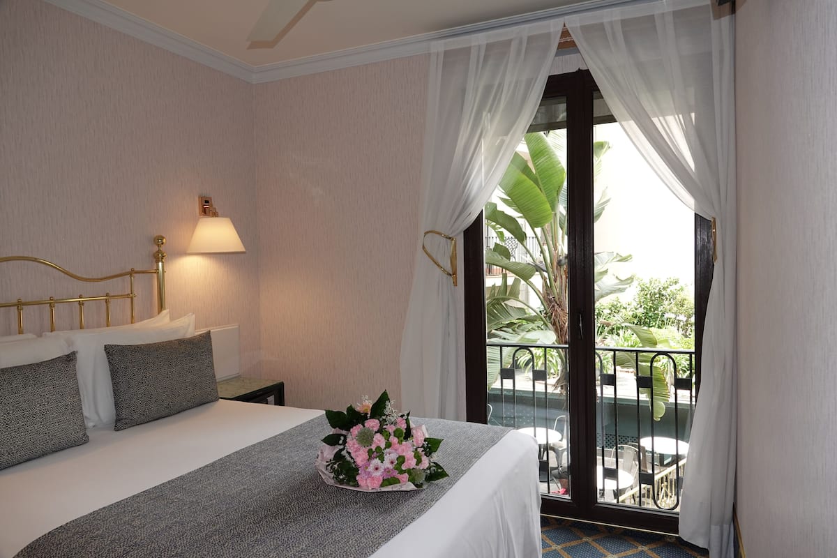 Superior Double Room (Le Patio) | Premium bedding, minibar, in-room safe, desk