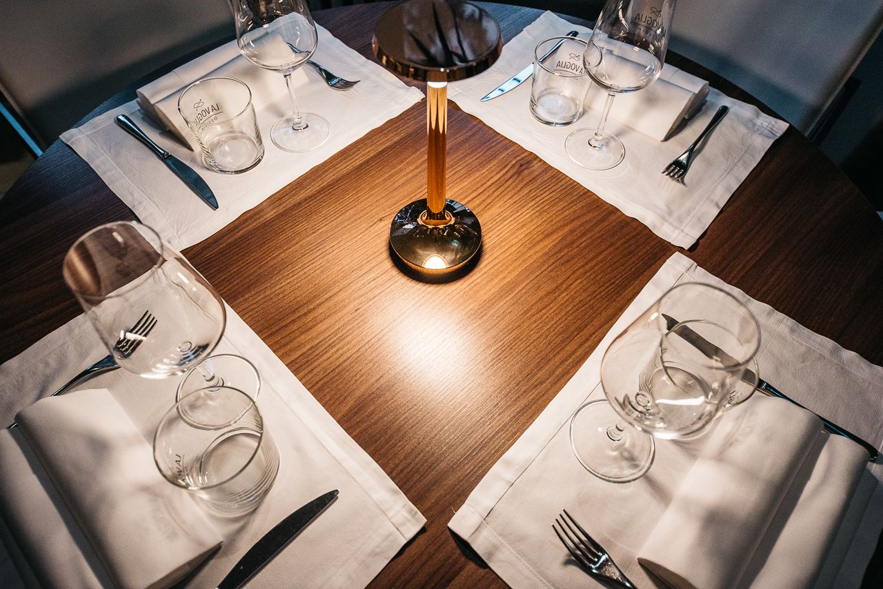 lunch and dinner served, mediterranean cuisine