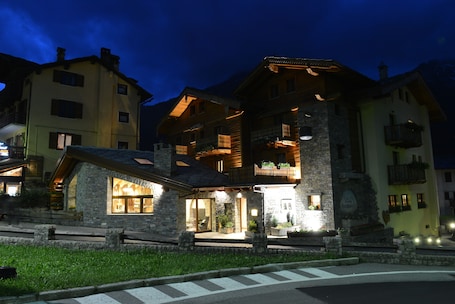 Fachada da propriedade. Maison Saint Jean