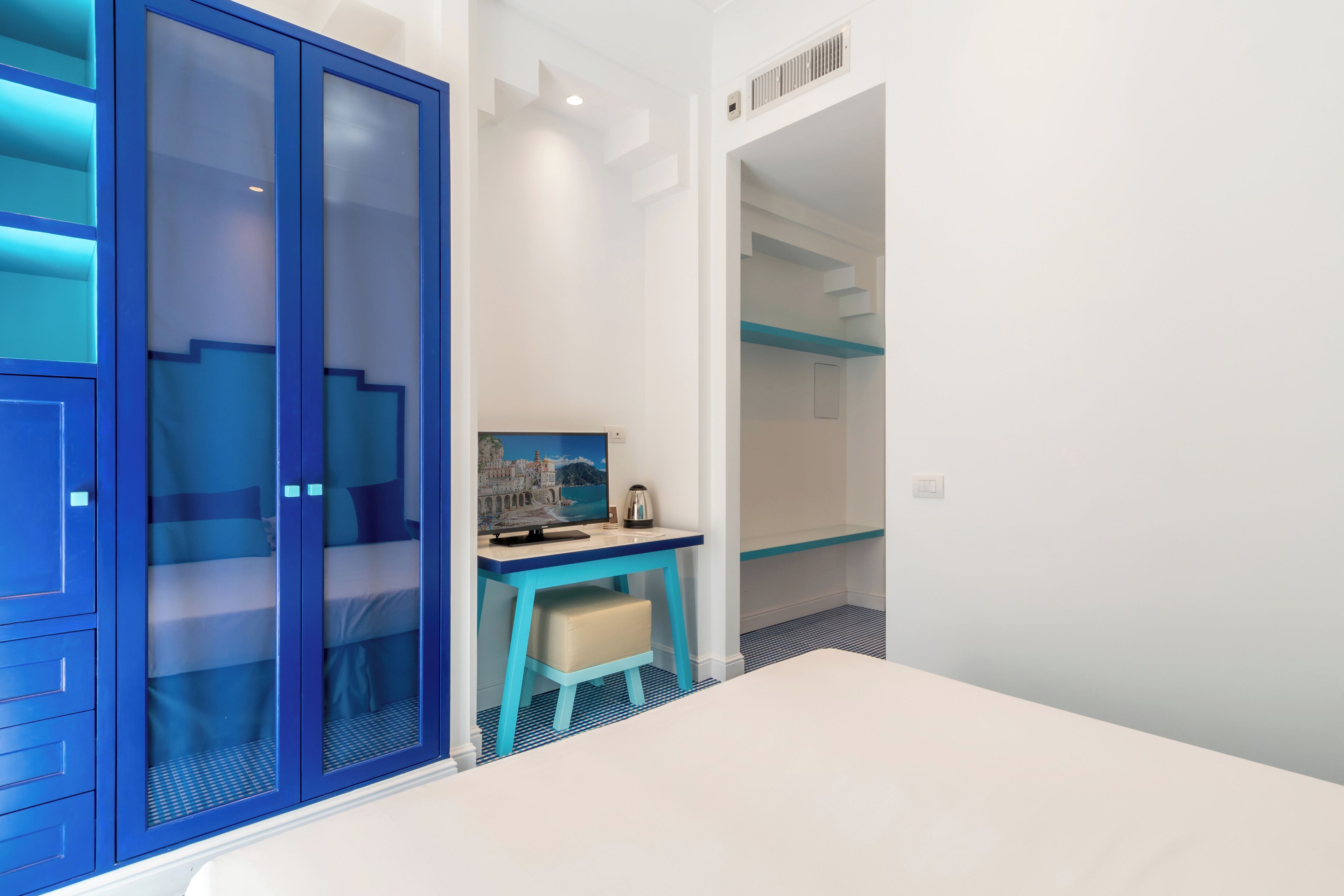 design double room | minibar, in-room safe, desk, free wifi