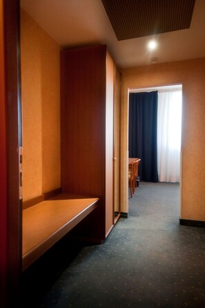 Single Room | Cadar Frette Itali, peralatan tempat tidur hipoalergenik 