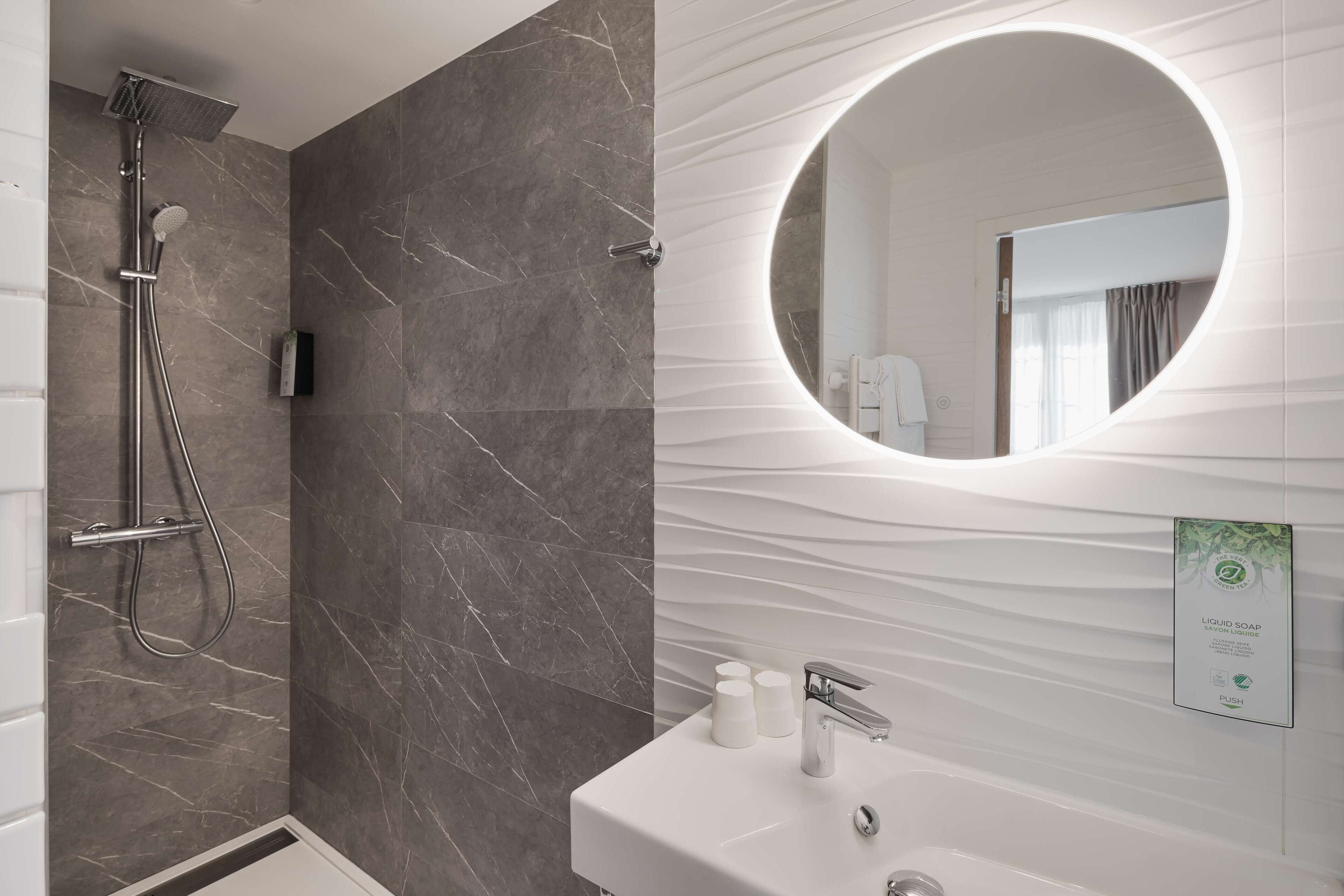 Foto - Campanile Caen Centre Gare